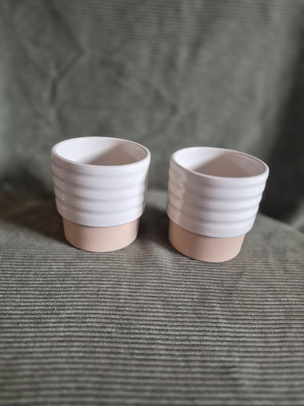 Keramieke potje zwart/ eucalyptus/ roze/ wit
