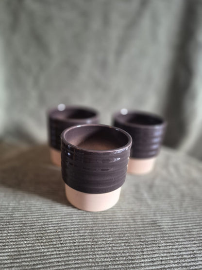 Keramieke potje zwart/ eucalyptus/ roze/ wit